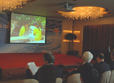 Guests watching videos of the 10 MITs