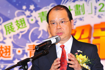 Mr Matthew CHEUNG, SLW announced the enhancement and integration of YETP in the new programme year