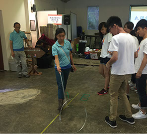 Rolling ring competition