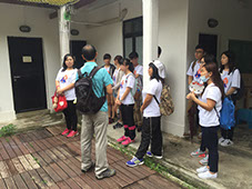 Docent introducing the development of the church (3)