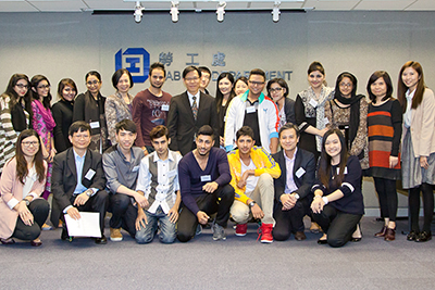 LD organises development workshops for the working Ambassadors to help them further adapt to the work and plan their careers. The former Commissioner for Labour, Mr Donald Tong Chi-keung, made a visit to the workshop to have exchange with the Ambassadors.